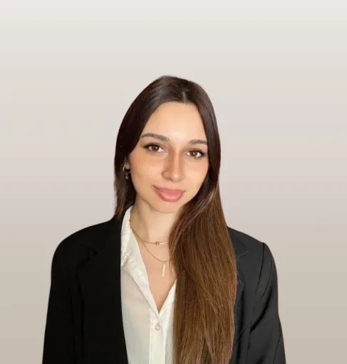 Lola Ramos